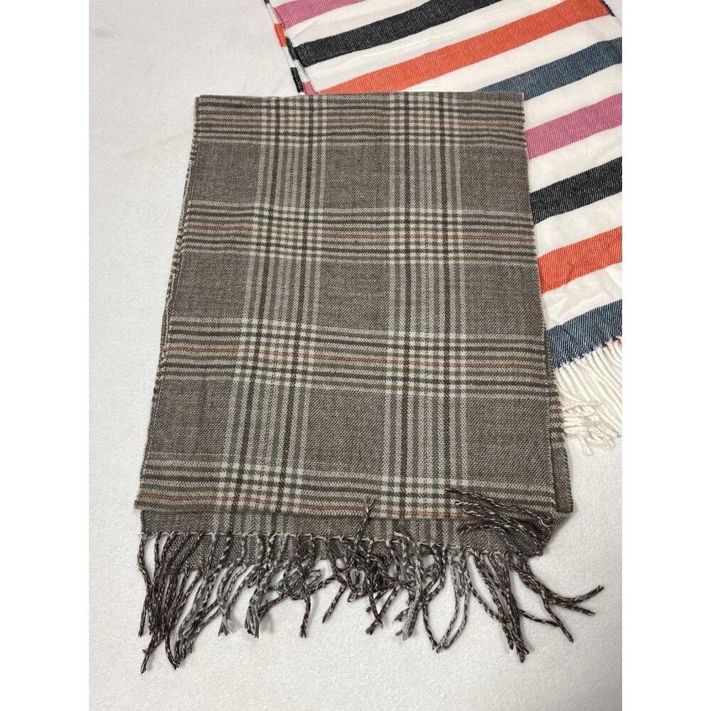100% Cashmere Scarf Plaid Made in Scotland Fringe Winter Wrap Gray Lot Of 2 - Picture 2 of 5